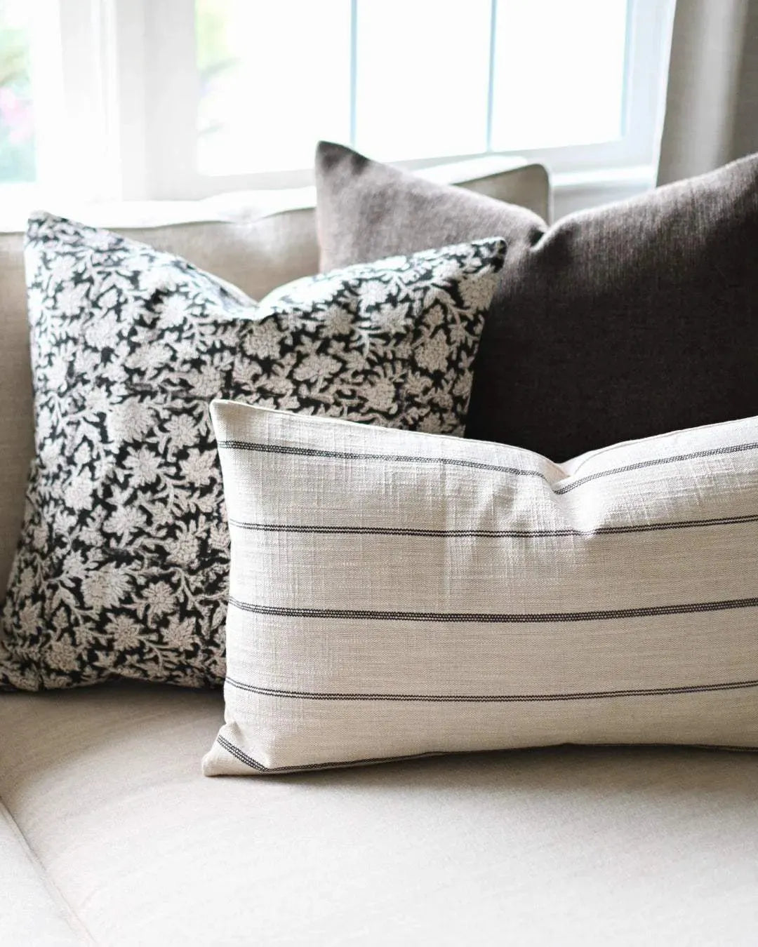 Francis Woven Pillow Cover - Maple Village Lane