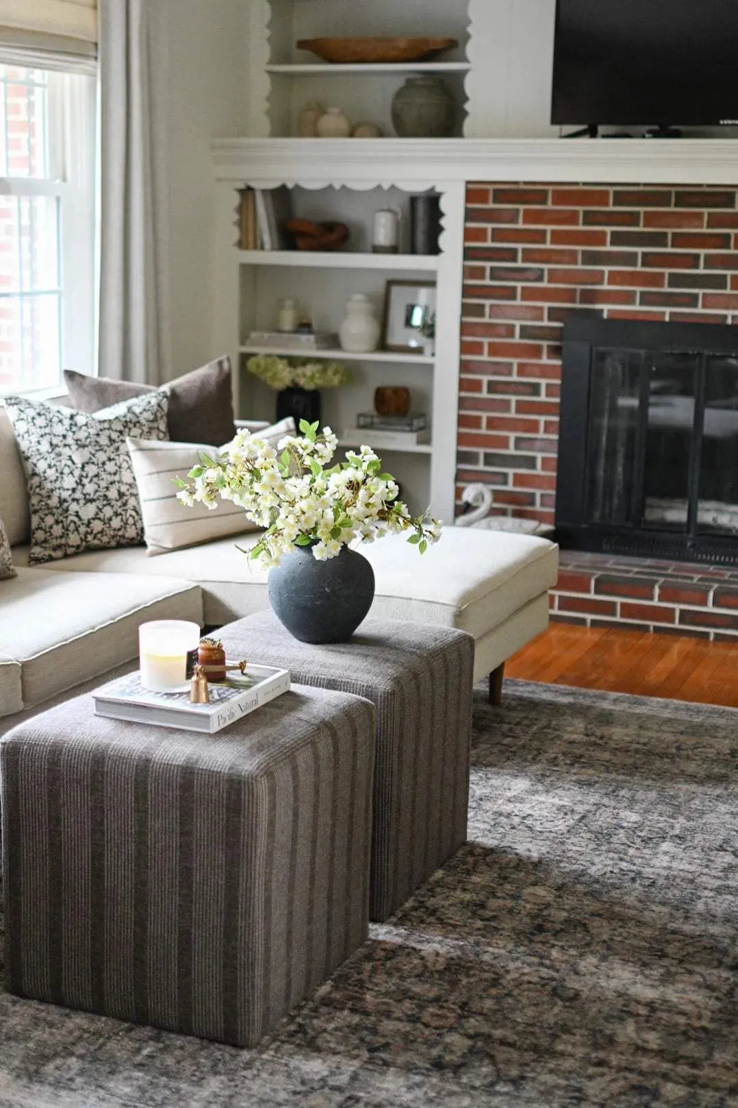Francis Woven Pillow Cover - Maple Village Lane