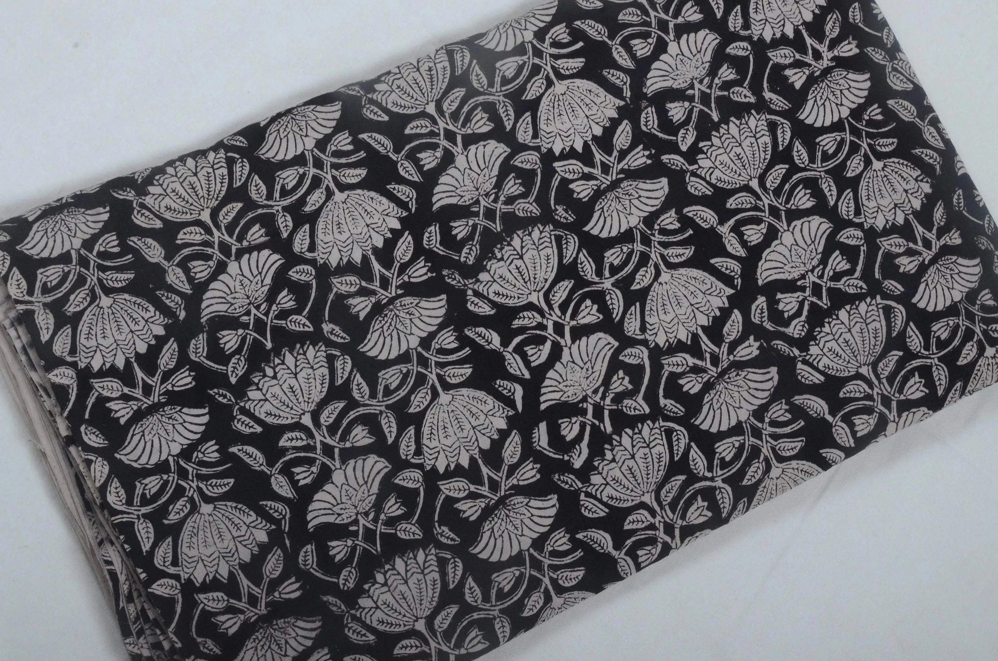 Indian Cotton Block Print Fabric by the Yard -Sewing and Quilting Fabric - Maple Village Lane