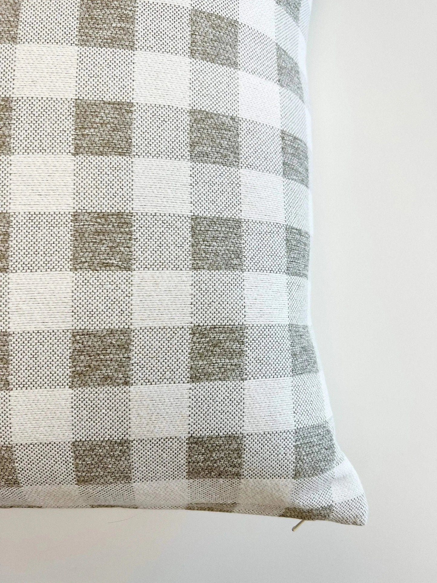 Graham Woven Pillow Cover - Maple Village Lane
