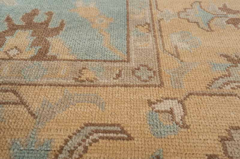 Holbrook Hand-Knotted Wool Oushak Rug