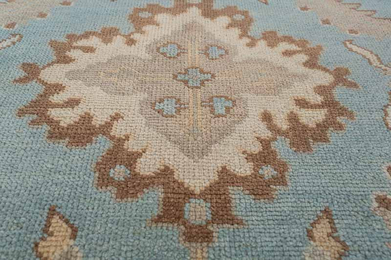 Holbrook Hand-Knotted Wool Oushak Rug