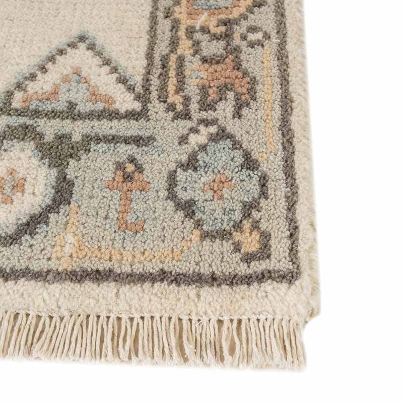 Ivyn Hand-Knotted Wool Oushak Rug