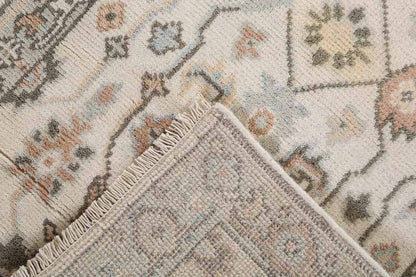 Ivyn Hand-Knotted Wool Oushak Rug