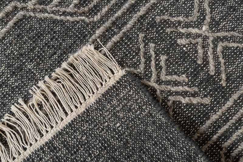 Hollis Hand-Knotted Jute-Blend Rug