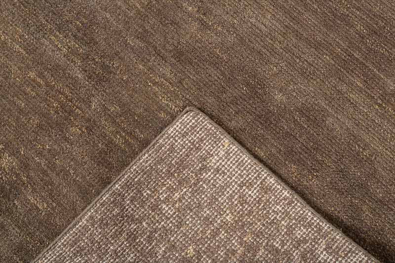 Ismere Hand-Knotted Linen-Blend Rug