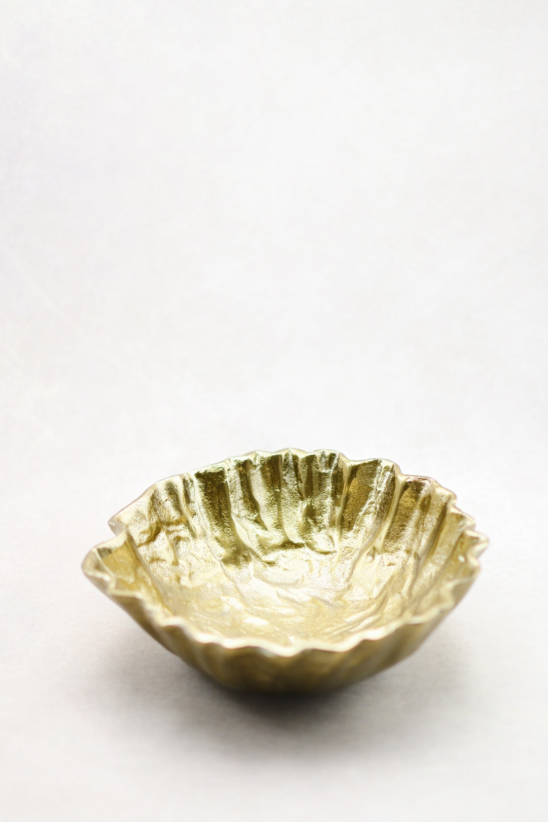 Brass Antiqued Ruffle Decorative Bowl