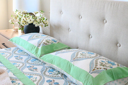 Floral Dreams Bed Sheet Set