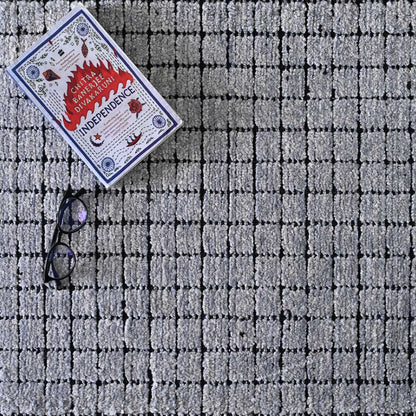 Tobie Bamboo Handloom Rug