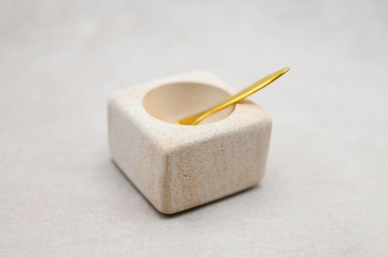 Pinch Pot with Brass Spoon - Maple Village Lane