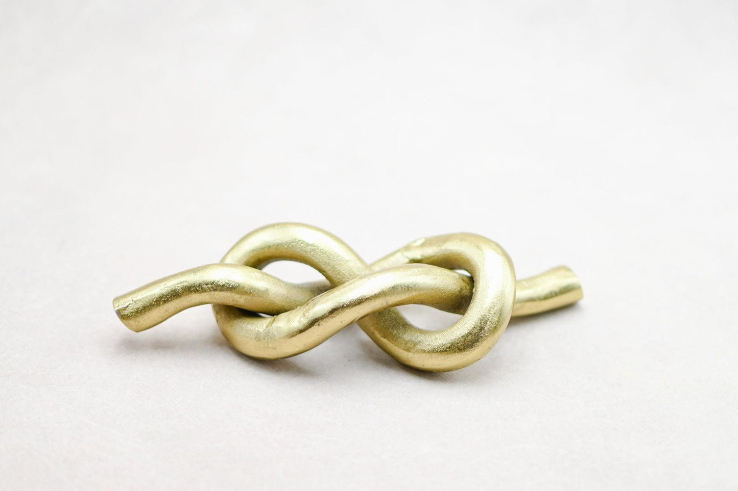 Gold Knot - Maple Village Lane