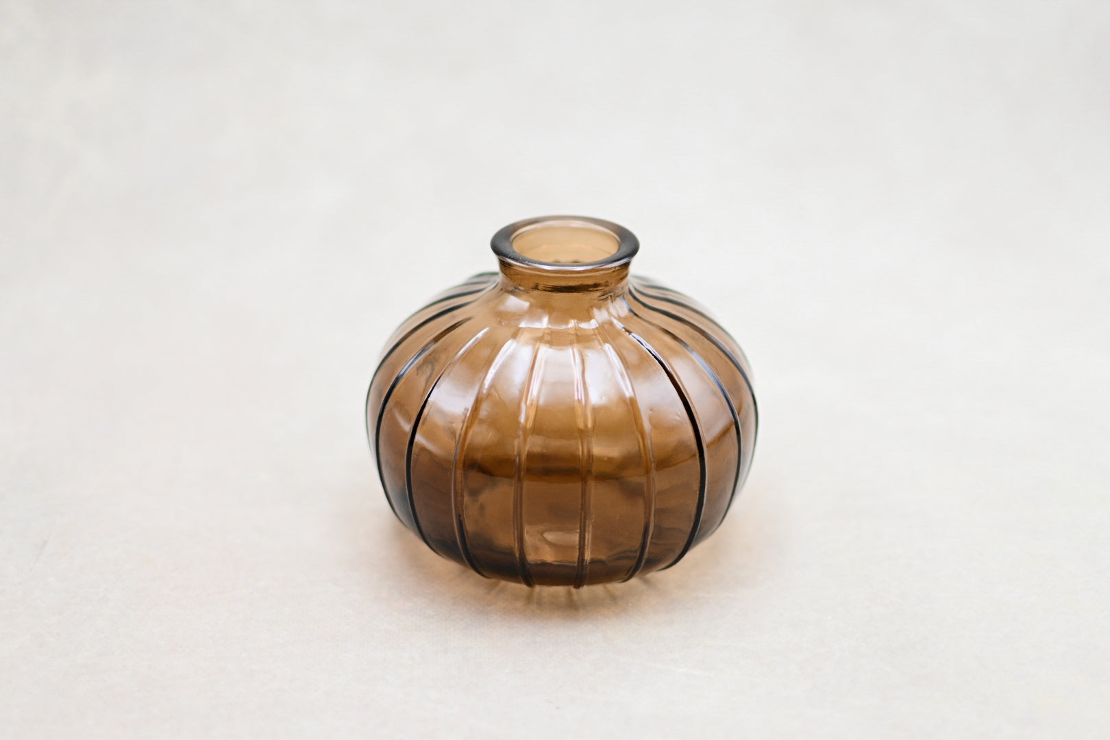 Amber Glass Bud Vase - Maple Village Lane