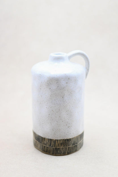 Neutral Jug Vase - Maple Village Lane