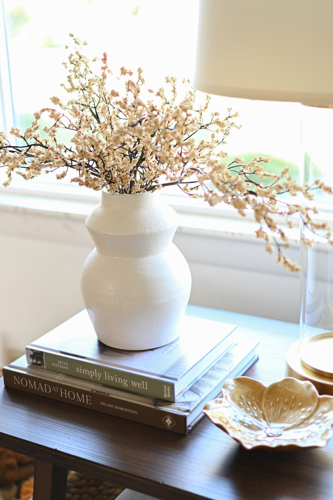 Cream Heirloom Vase - Short - Beautiful vintage inspired floral design