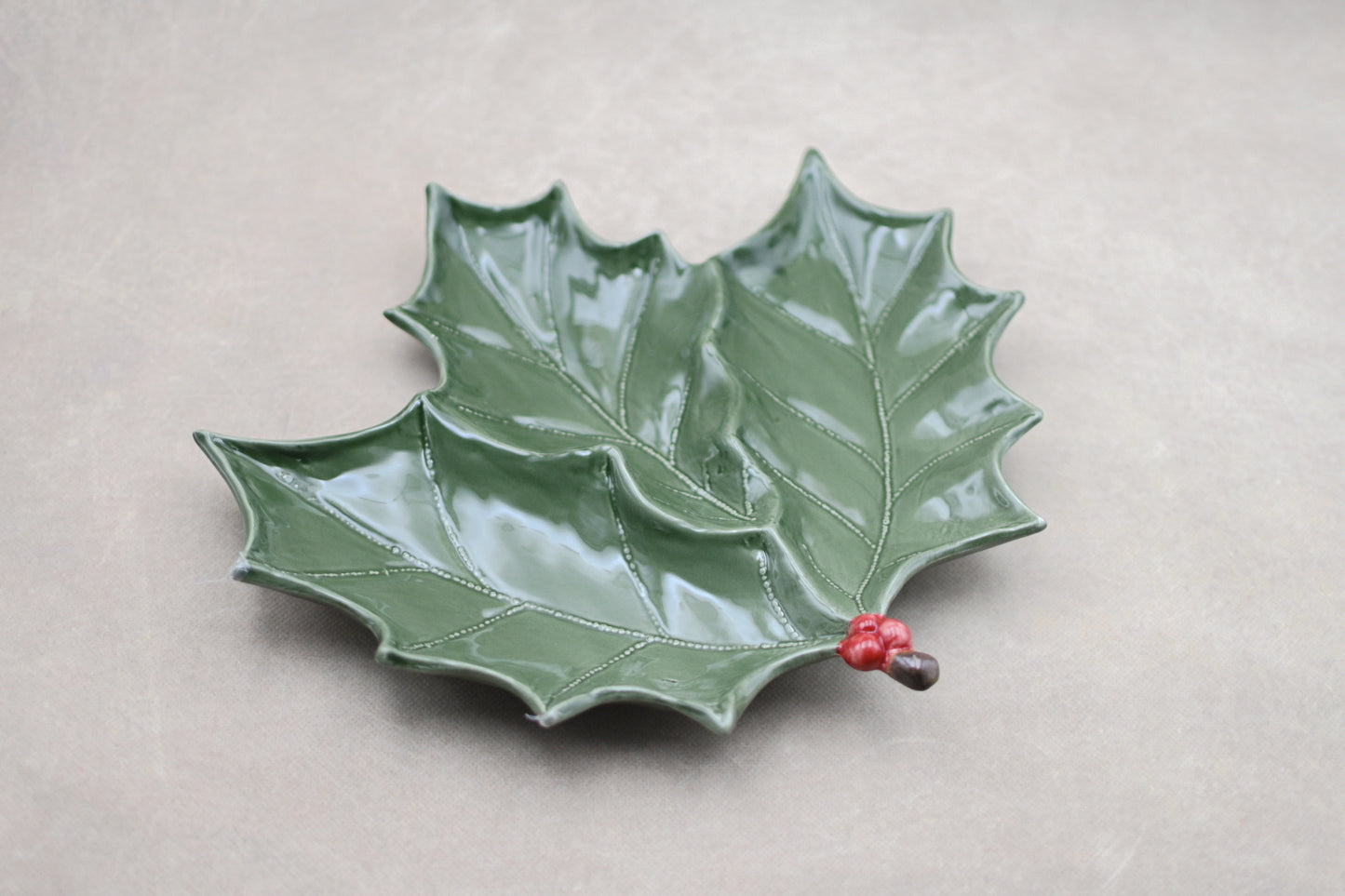 Decorative Holly Leaf Plate