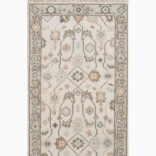 Ivyn Hand-Knotted Wool Oushak Rug