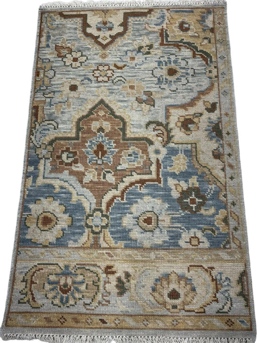 Oriental Ravishing Hand Knotted Oushak Rug