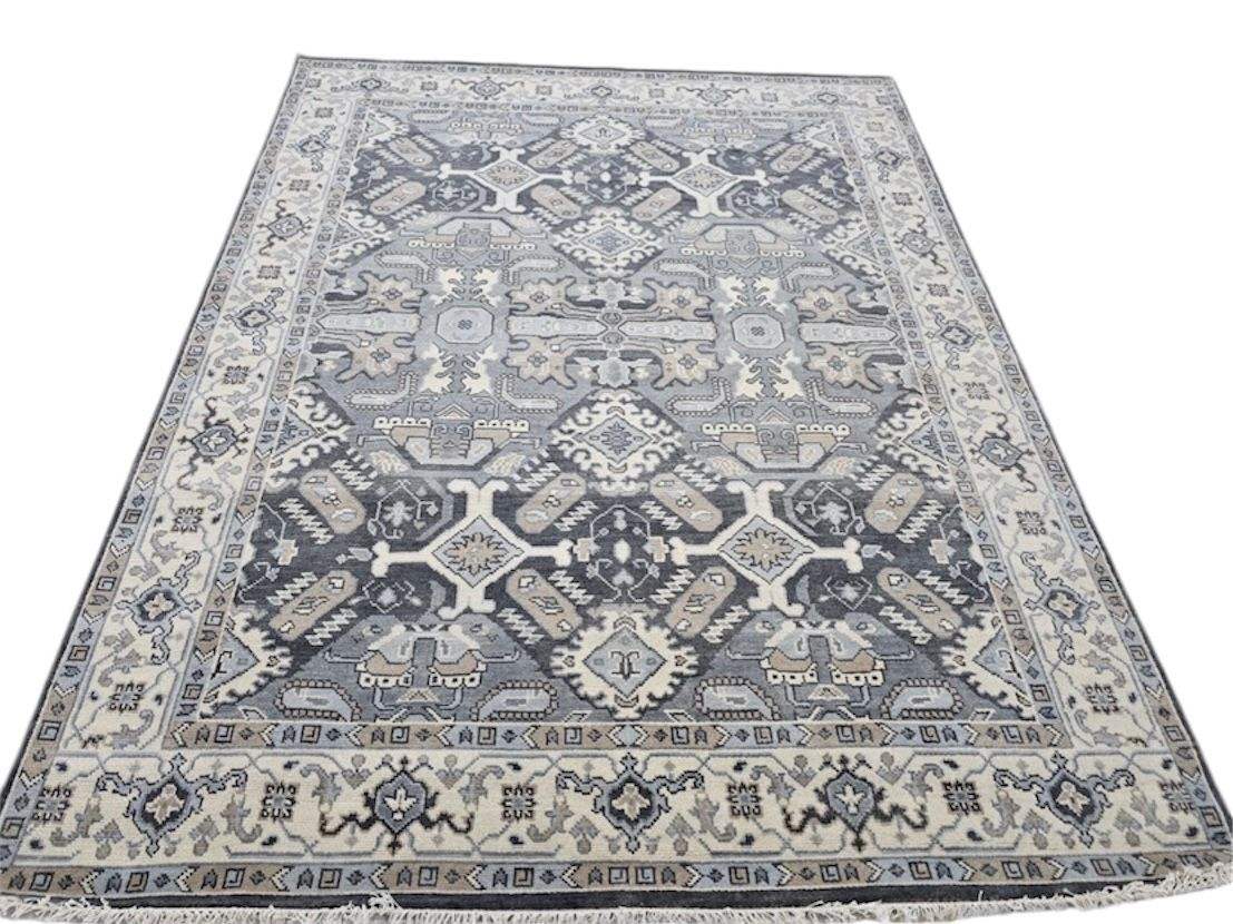 Oriental Vivacious Hand Knotted Oushak Rug - Maple Village Lane