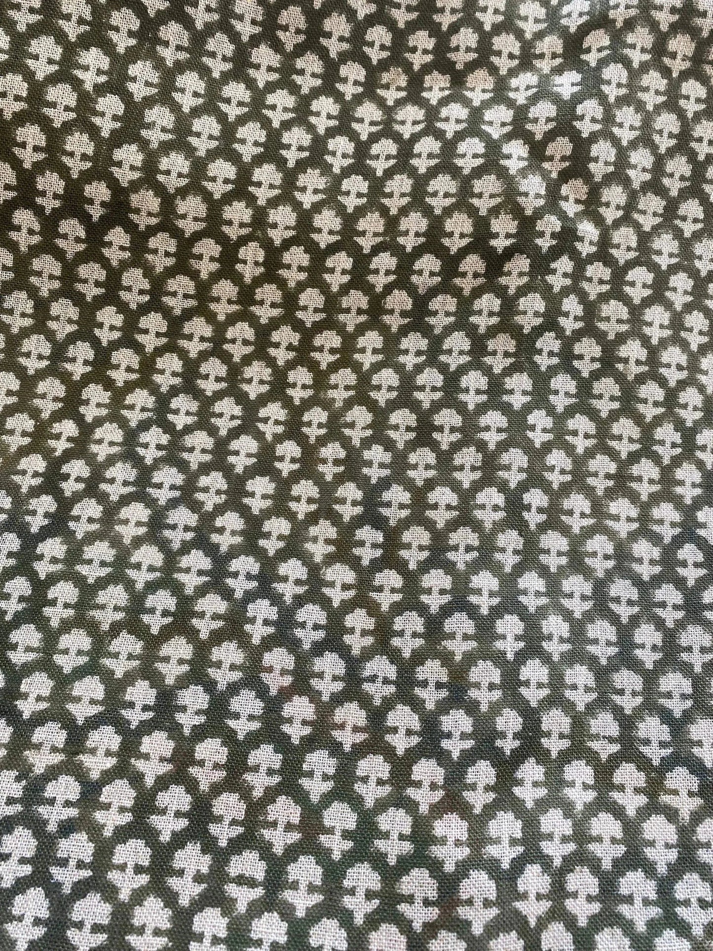 Tulsi Buti No Outline Block Print Linen Fabric - Maple Village Lane