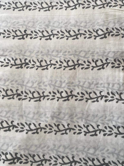 Indian Cotton Block Print Fabric by the Yard -Sewing and Quilting Fabric - Maple Village Lane