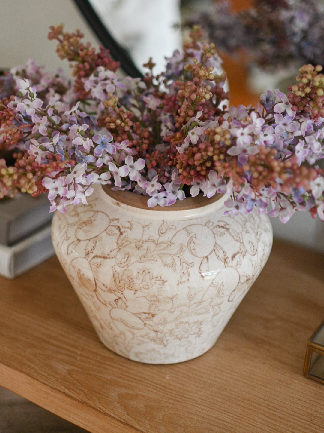 Cream Heirloom Vase - Short - Beautiful vintage inspired floral design