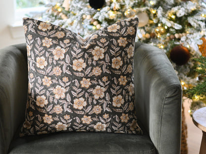 Morris Pillow Cover - Maple Village Lane