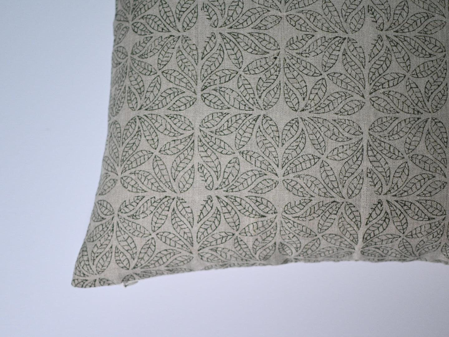 Fanning Pillow Cover