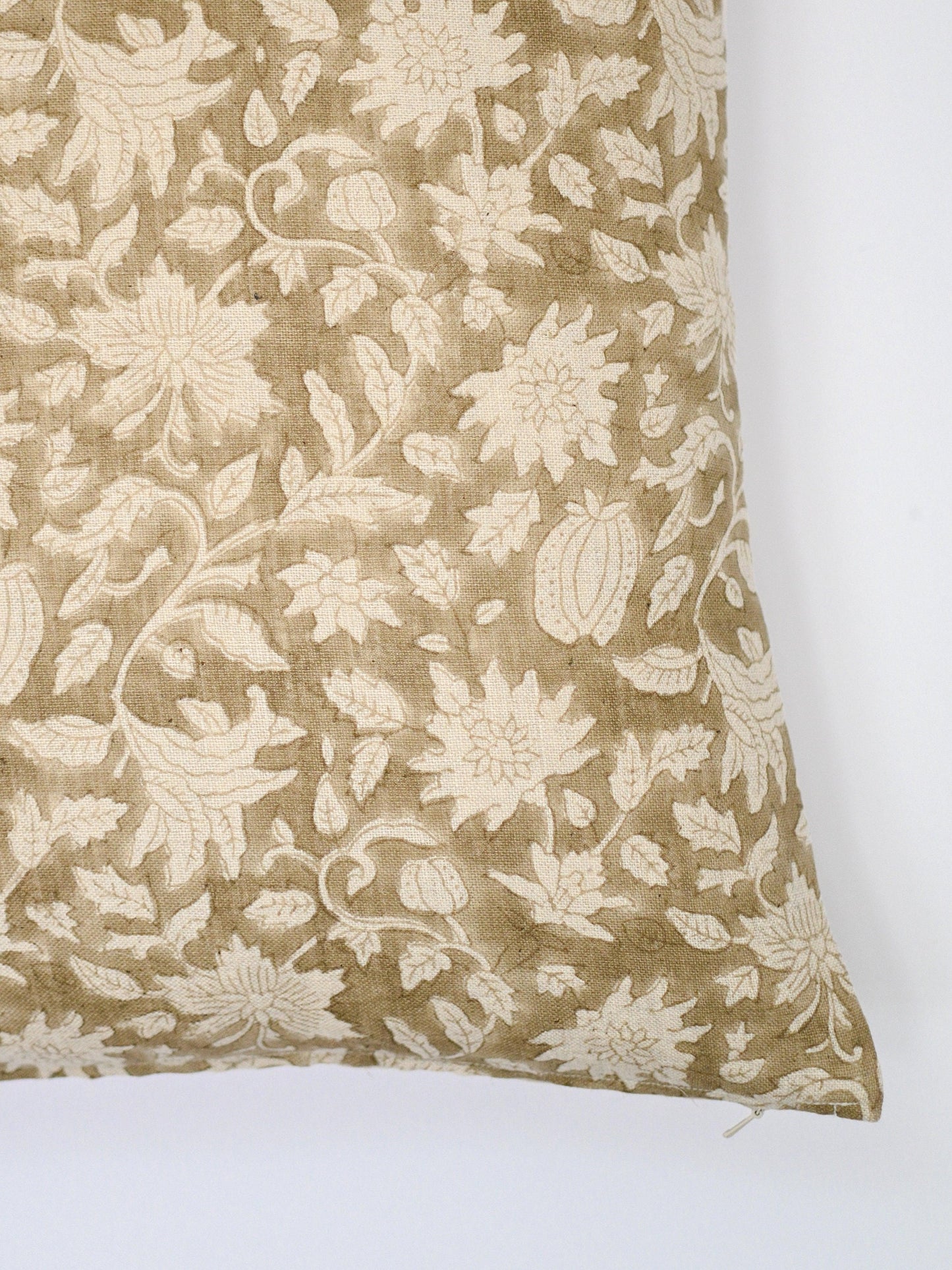 Molly Pillow Cover - Maple Village Lane