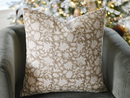 Molly Pillow Cover - Maple Village Lane